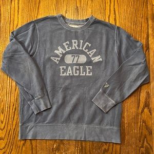 American Eagle Men’s crewneck size XL, blue